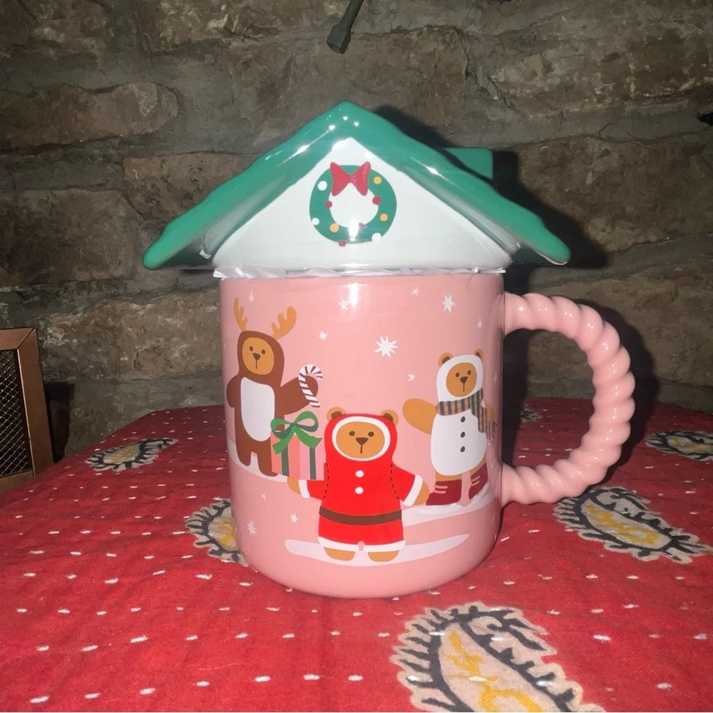 NWT Starbucks HOLIDAY 2025 Pink Mug with Green Roof Lid 14oz 414ml LTD EDITION